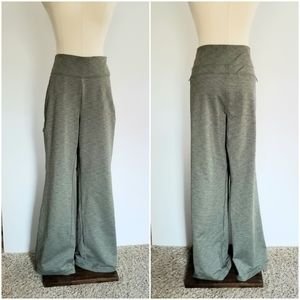 Duluth Green Women's Joggers/pants,  size L×33